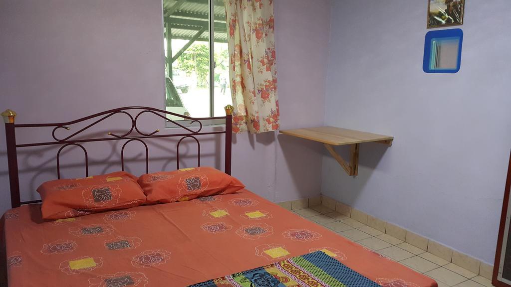 Ganang Village Rest House Kota Kinabalu Room photo